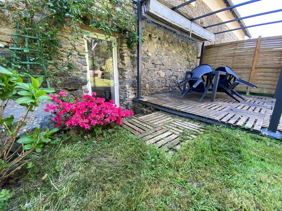 Studio indépendant avec jardin privatif Apartment in Normandy