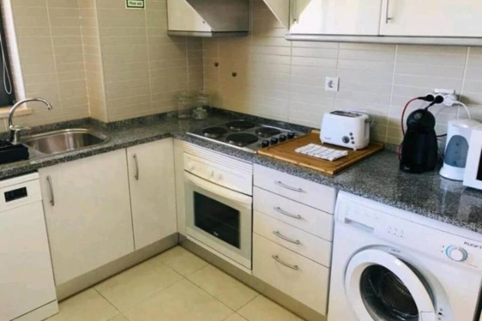 Areias da rocha - 500 m from the beach 3 castelos Praia Da Rocha Apartment in Portimao