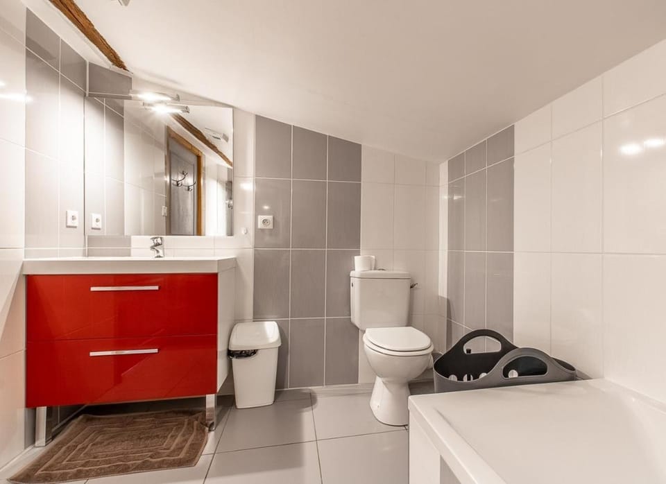 Toilet, Bathroom
