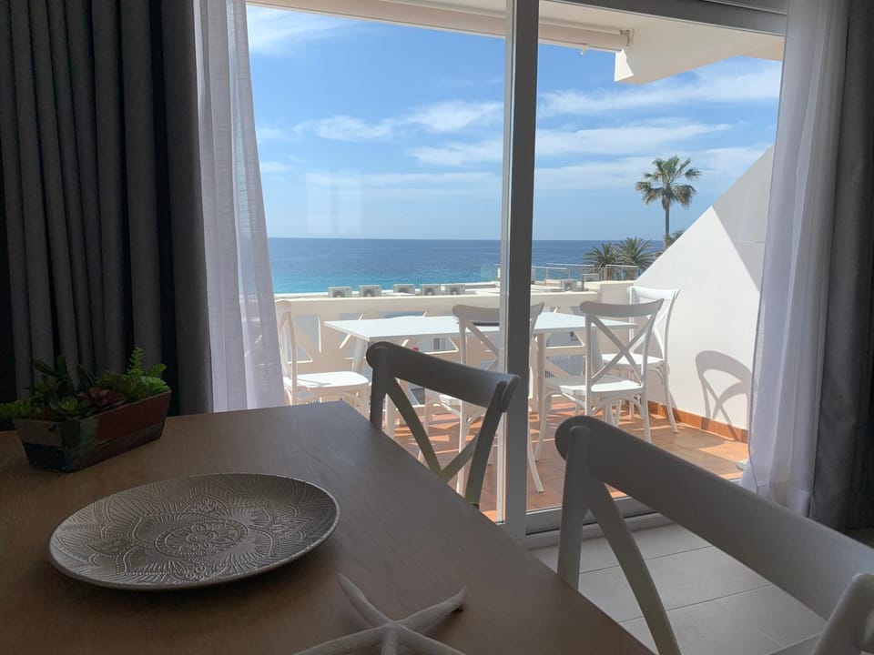 Dining area, Sea view