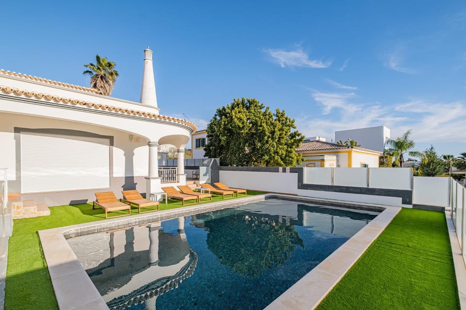 Villa Thetis by Atlantic Places Villa in Guia