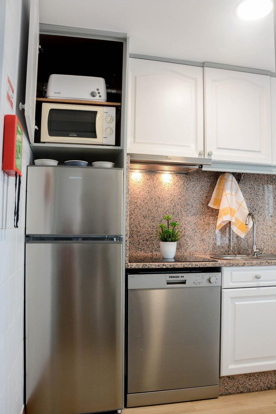 Kitchen or kitchenette
