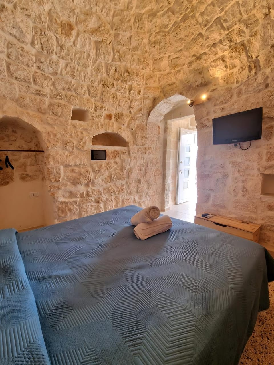 Living room, Bedroom