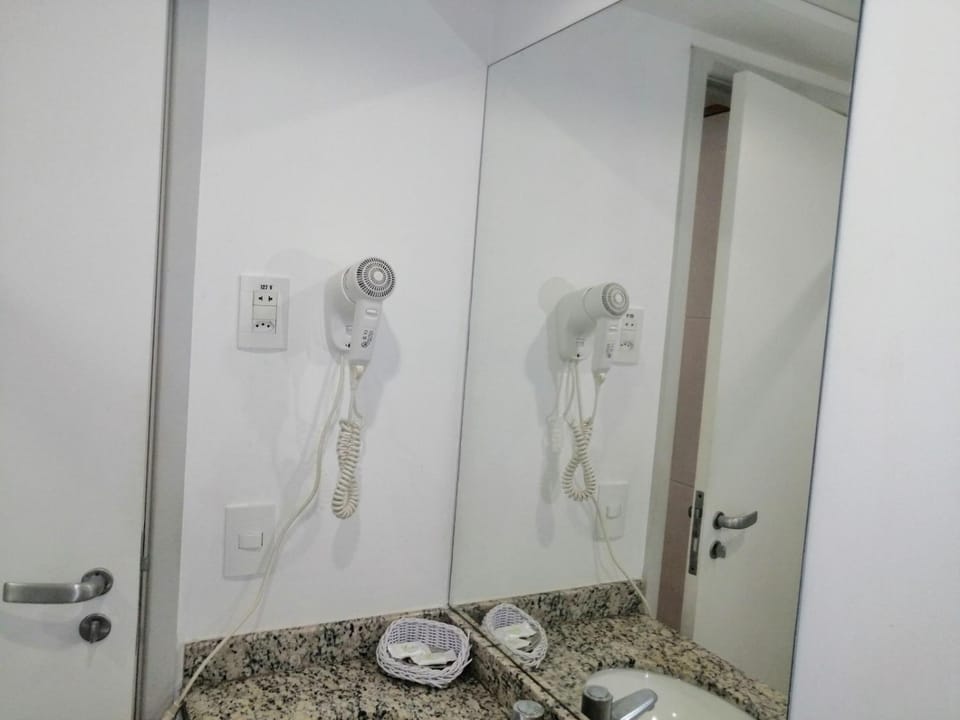 Bristol Praia do Canto Apart Hotel Apartment hotel in Vitoria