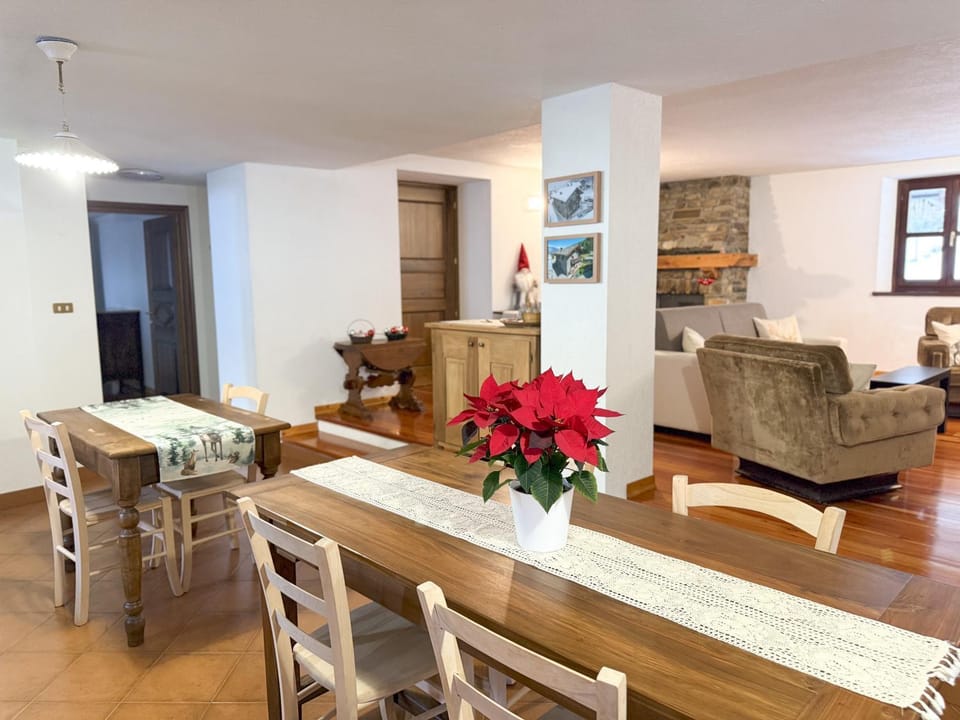 Casa Vacanze Grand-Haury da Andrea 2 Apartment in Aosta Valley, Italy