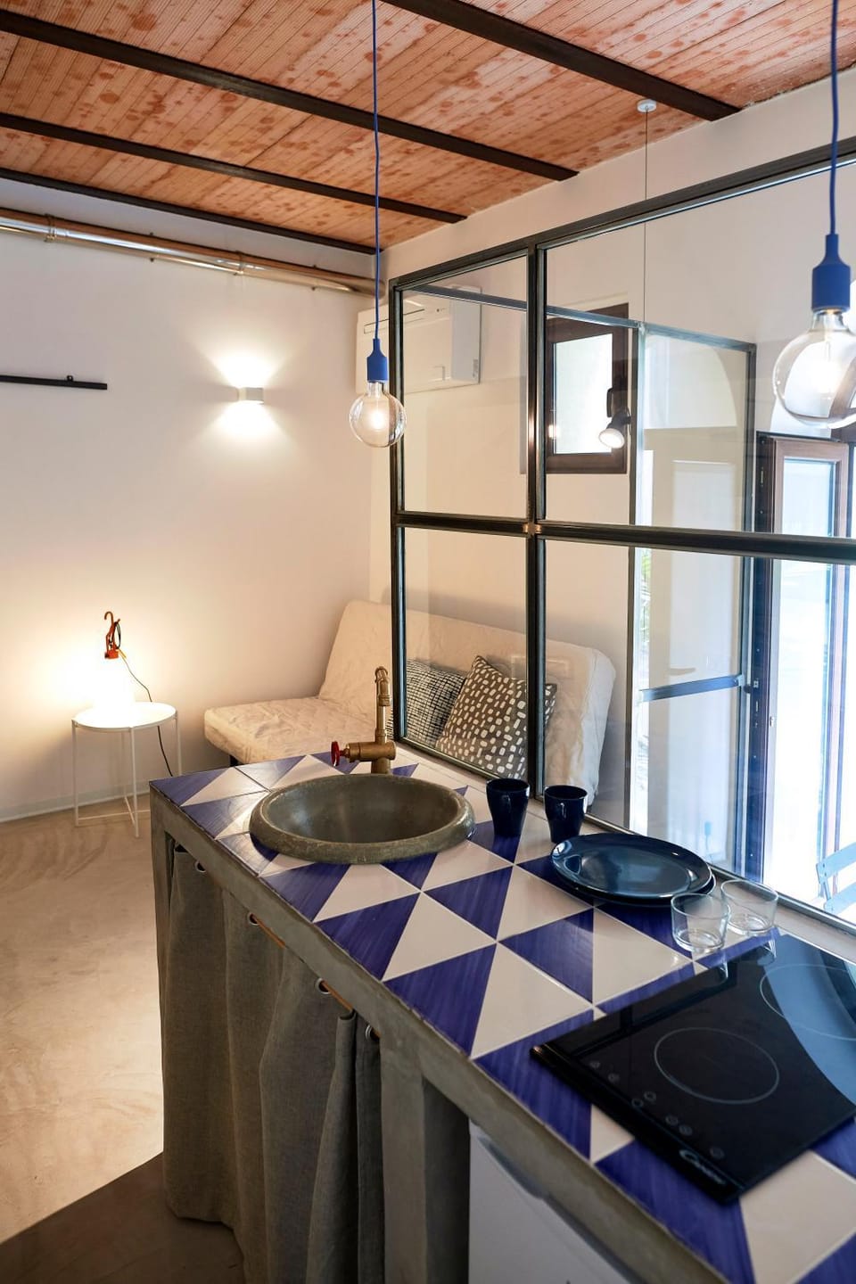 Kitchen or kitchenette, kitchen