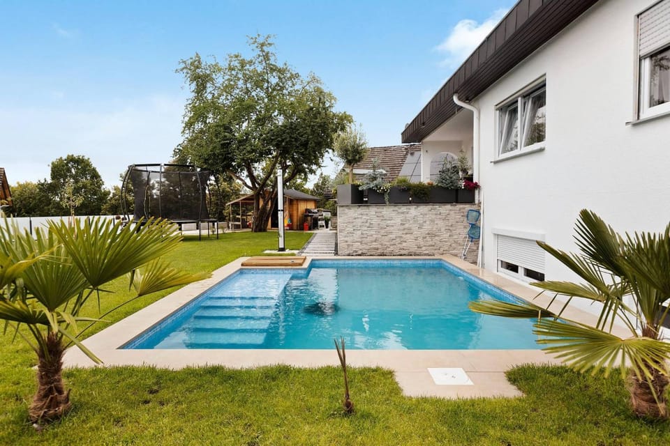 Pool view, Swimming pool, Swimming pool