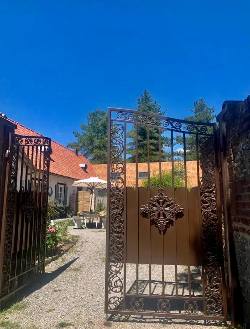 Gîte de la Coursevière - Proximité des plages de la Côte d Opale, Nausicaá et Montreuil-Sur-Mer House in Hauts-de-France