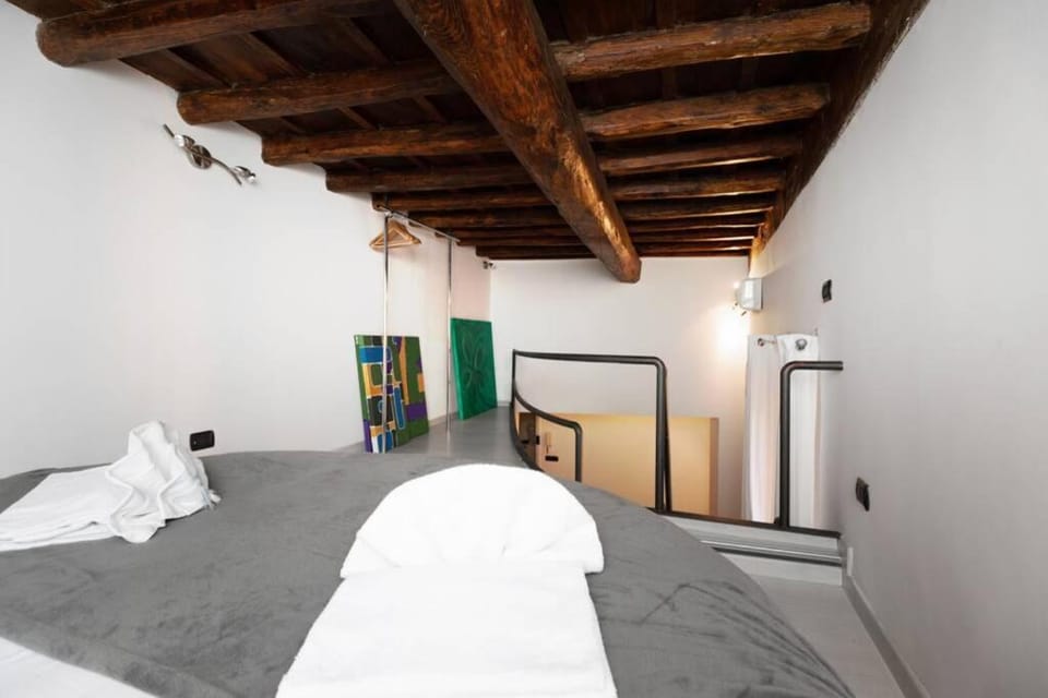 Bed, Bedroom, heating, air conditioner