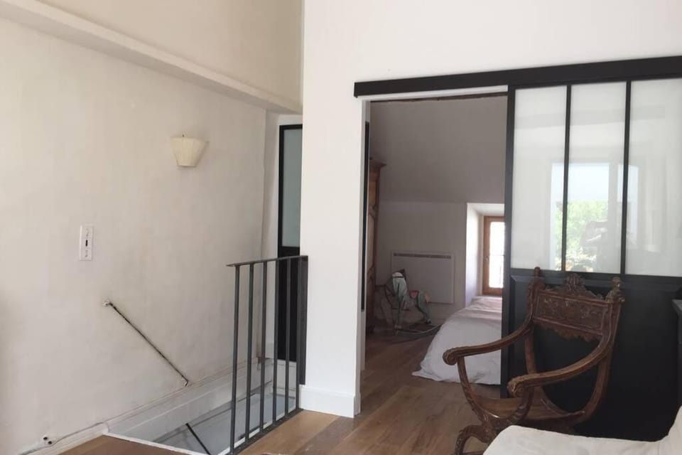 La petite maison médiévale de Melanie House in Bourgogne-Franche-Comté