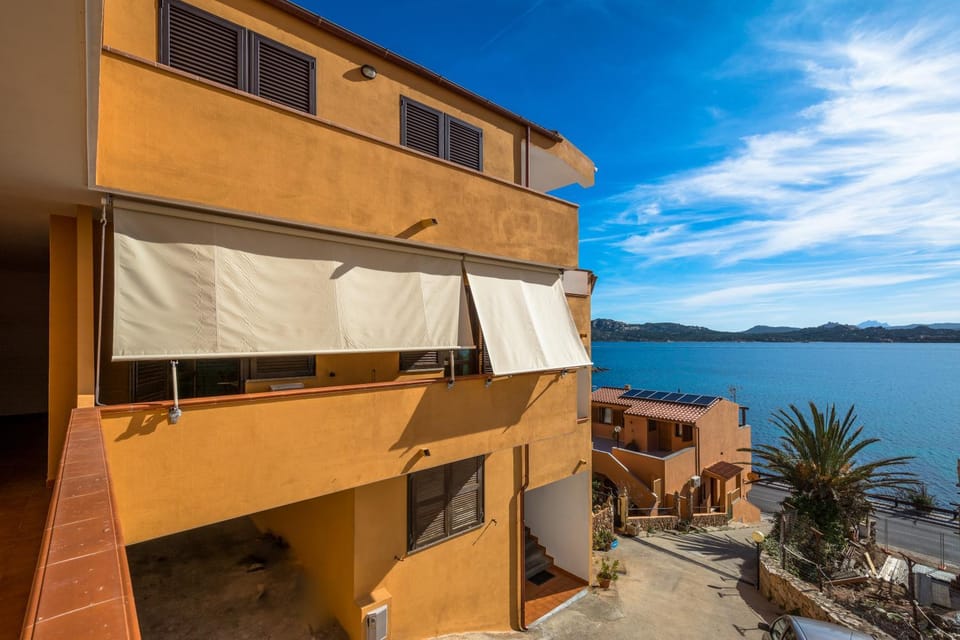 Property building, Sea view