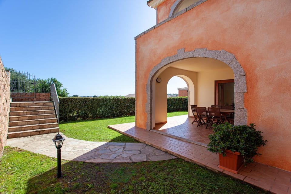 Property building, Garden