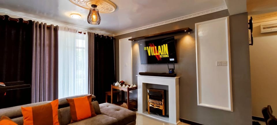 Communal lounge/ TV room, TV and multimedia, Living room, Seating area