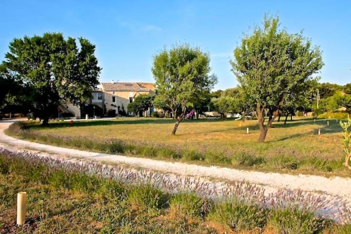 Le Mas Draiou - Ecogites - 2 gites et une chambre familiale - combinables 14 pers max House in Provence-Alpes-Côte d'Azur