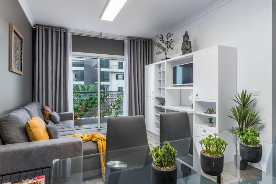 FLH Funchal Nature Flat with Balcony Apartment in Funchal
