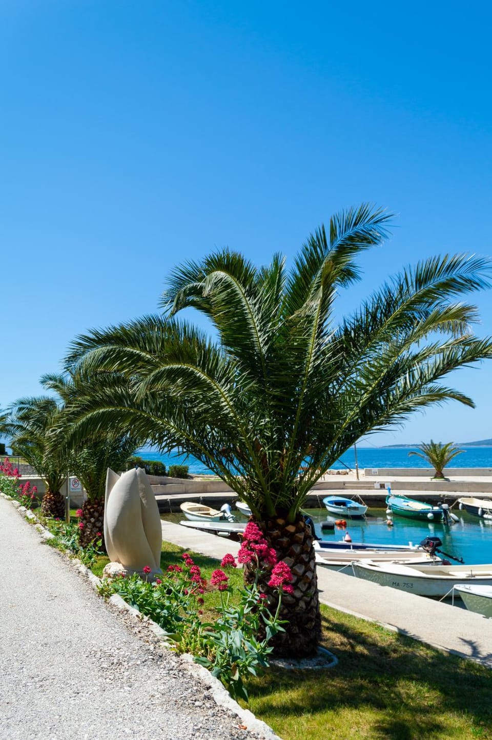 Apartments Ivica - Beachfront Apartment in Dubrovnik-Neretva County