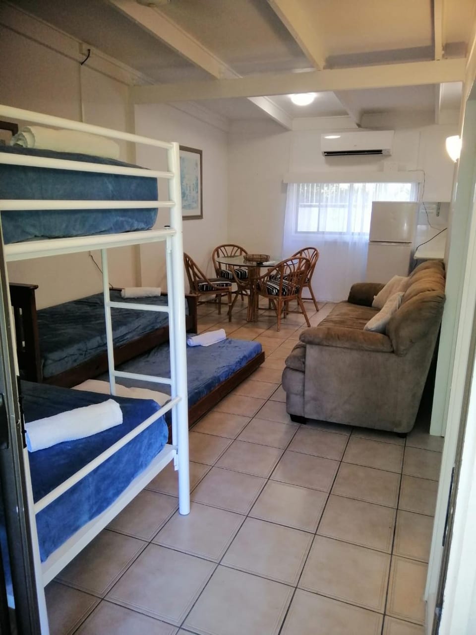 bunk bed
