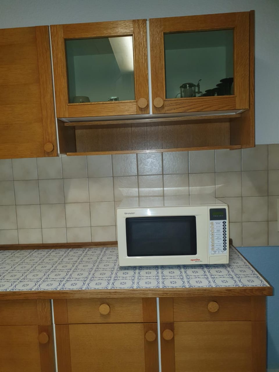Coffee/tea facilities, Kitchen or kitchenette, microwave, oven, toaster
