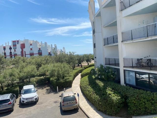 Balcony/Terrace, Garden view