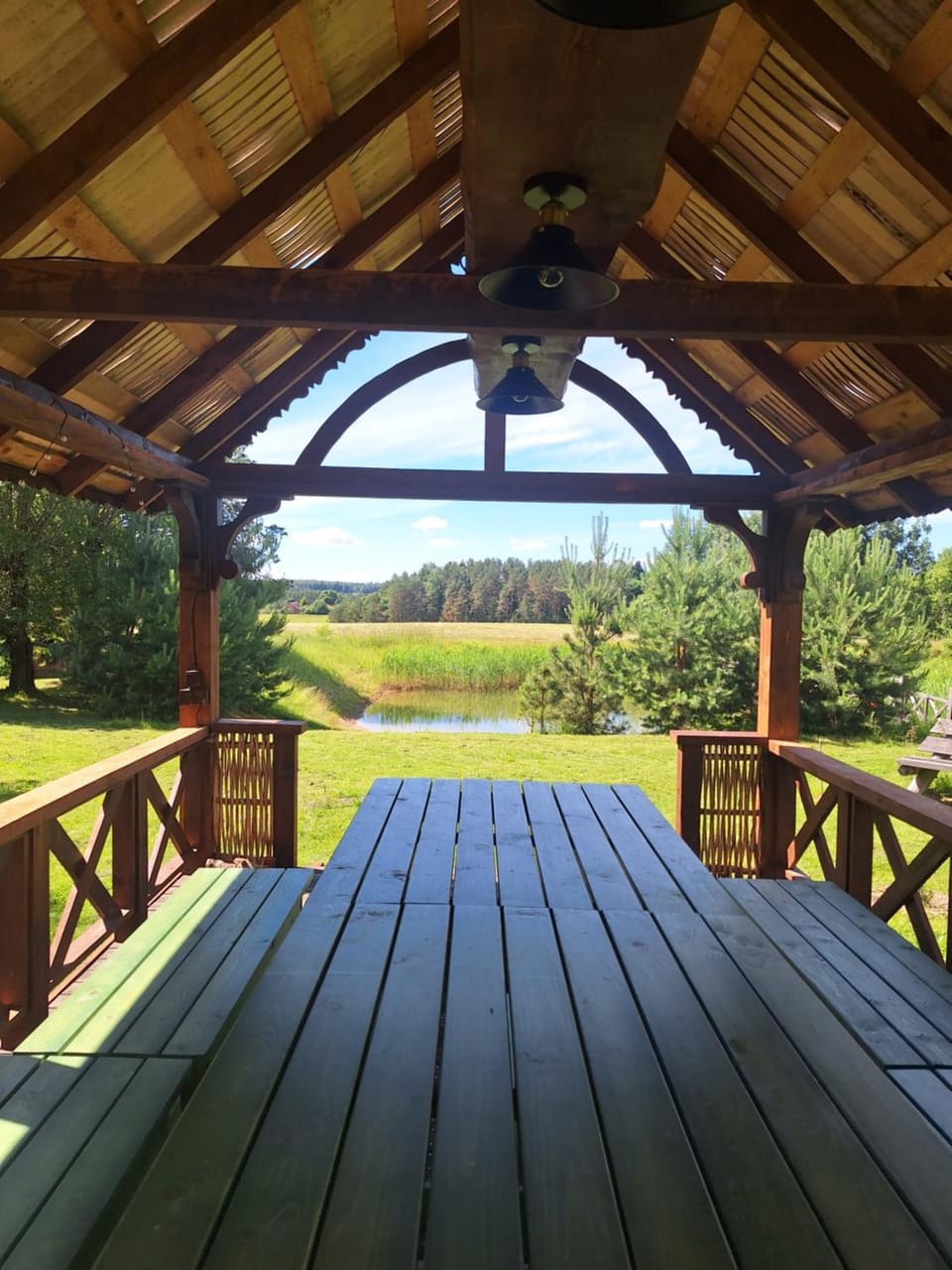 PO NENDRIŲ STOGU House in Lithuania