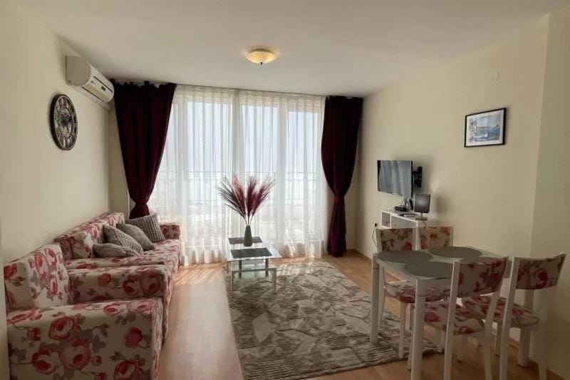 Sea Fort Club & Grand Resort Apartment in Burgas Province
