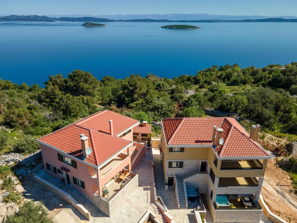 HANA Luxury apartment with sea view Apartment in Zadar County