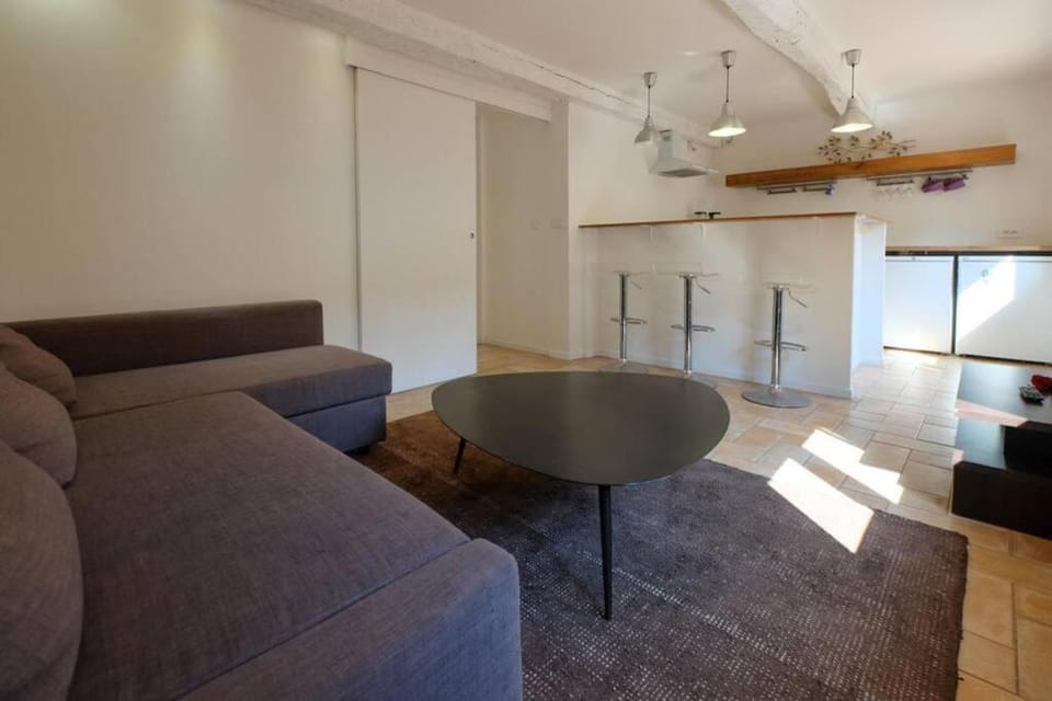 Appartement centre ville St Maxime, plage à pied Apartment in Sainte-Maxime