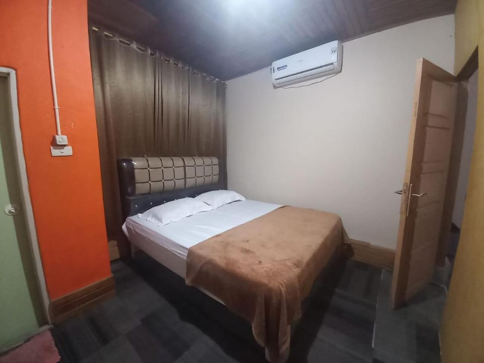 House of Runsia Guesthouse Bed and Breakfast in Indonesia