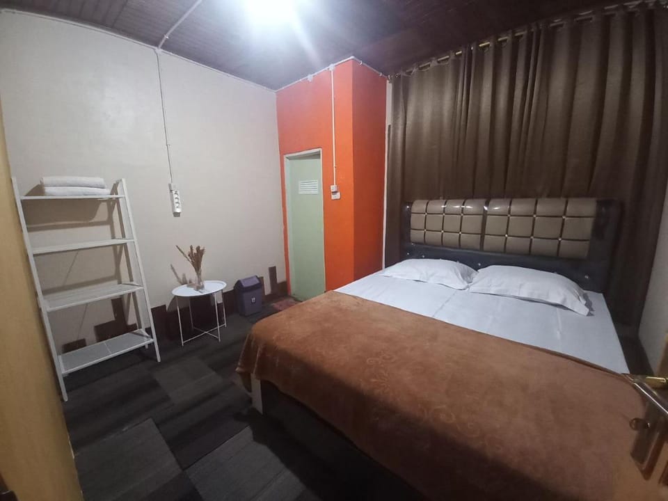 House of Runsia Guesthouse Bed and Breakfast in Indonesia