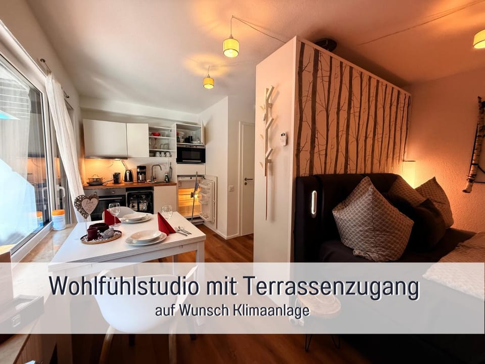 ROSMARIN - Kuschelige Fewo - Romantik & Entspannung im Whirlpool auf privater Terrasse, Ruhe & Hund willkommen - by FerienWohnenAmSee - Apartment in Überlingen
