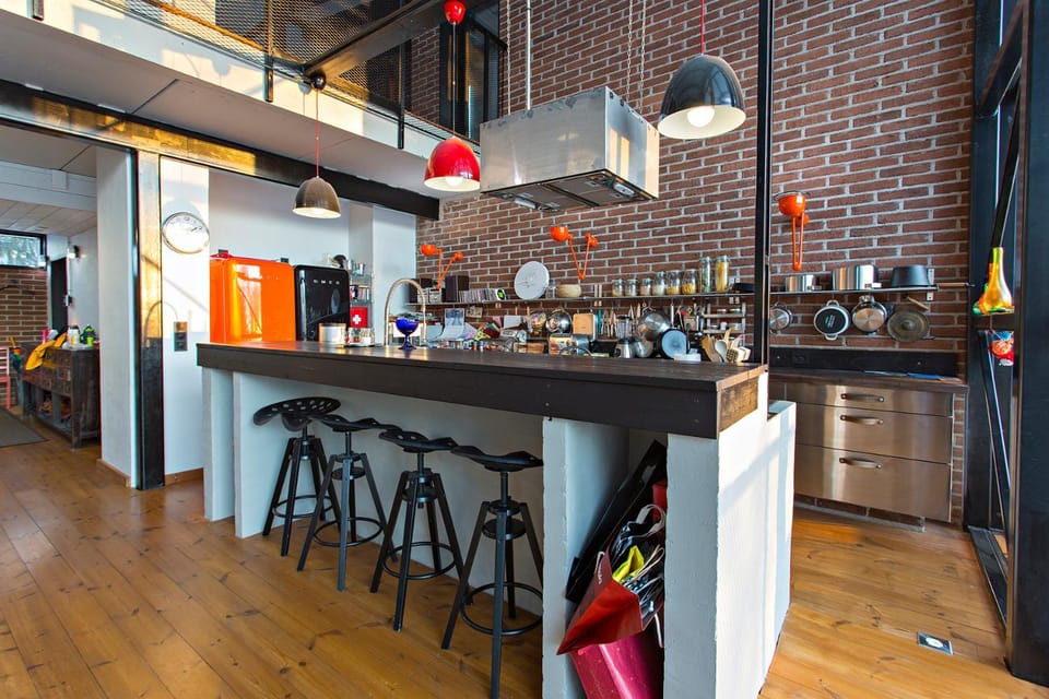 Kitchen or kitchenette