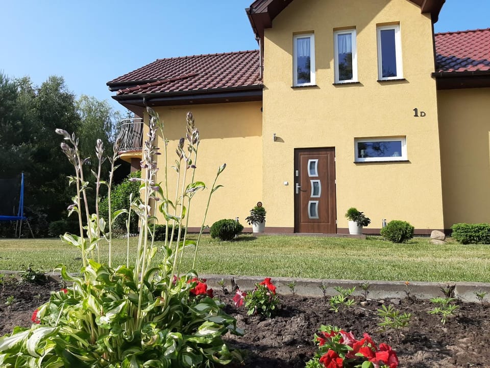 Dom Gościnny Sierosław House in West Pomeranian Voivodeship, Poland