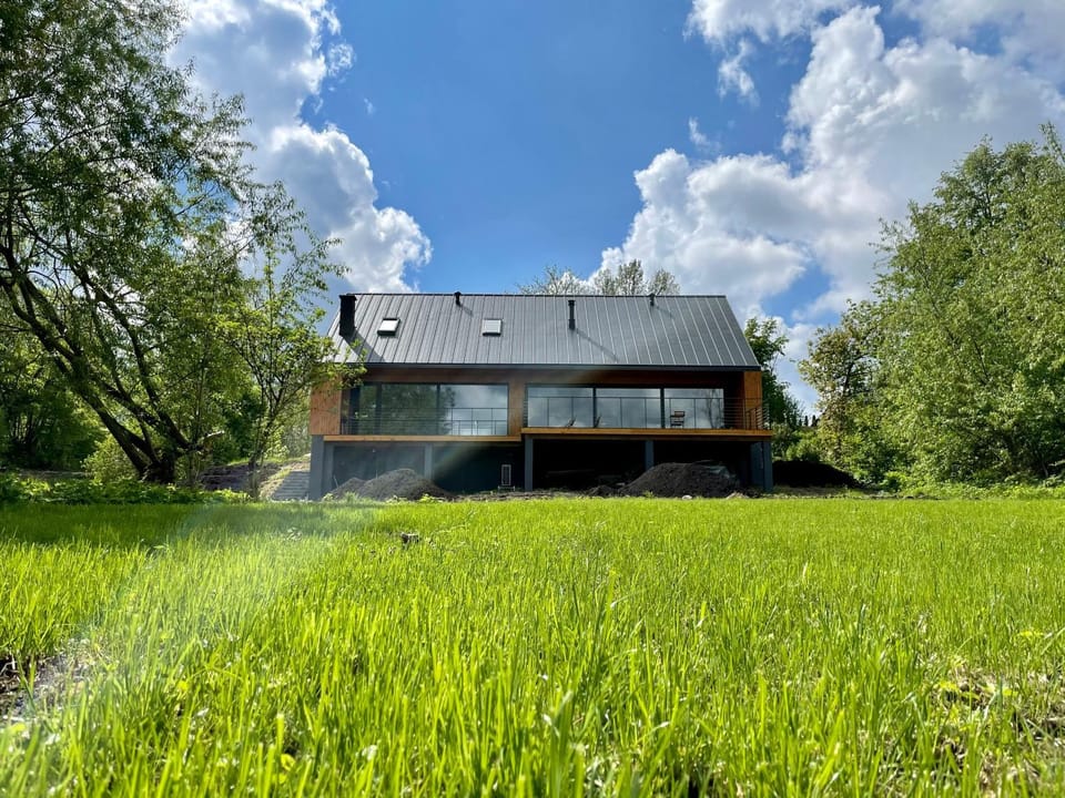 Property building, Garden