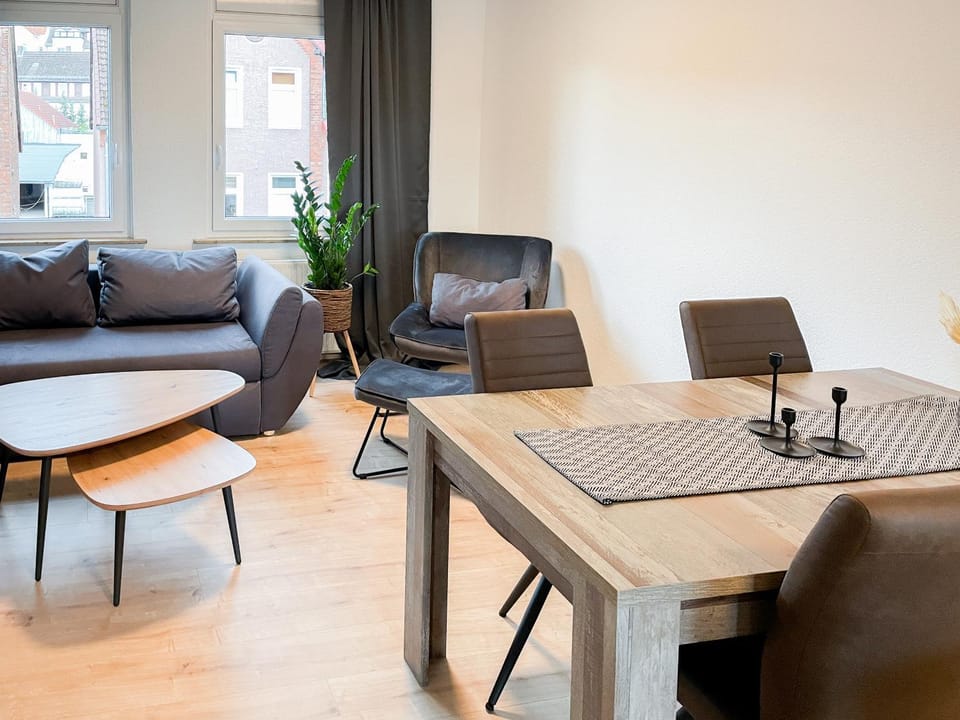 Living room, Seating area, Dining area