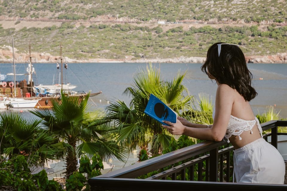 Bali Seaside Sailor Apartment in Crete