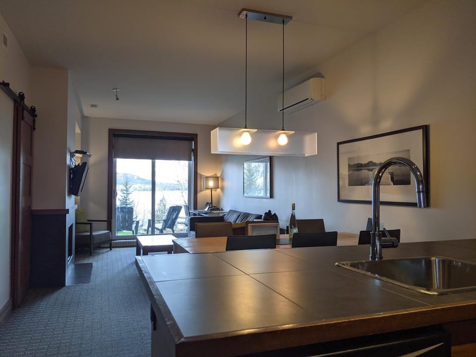 Escapade Bonheur Apartment in Quebec