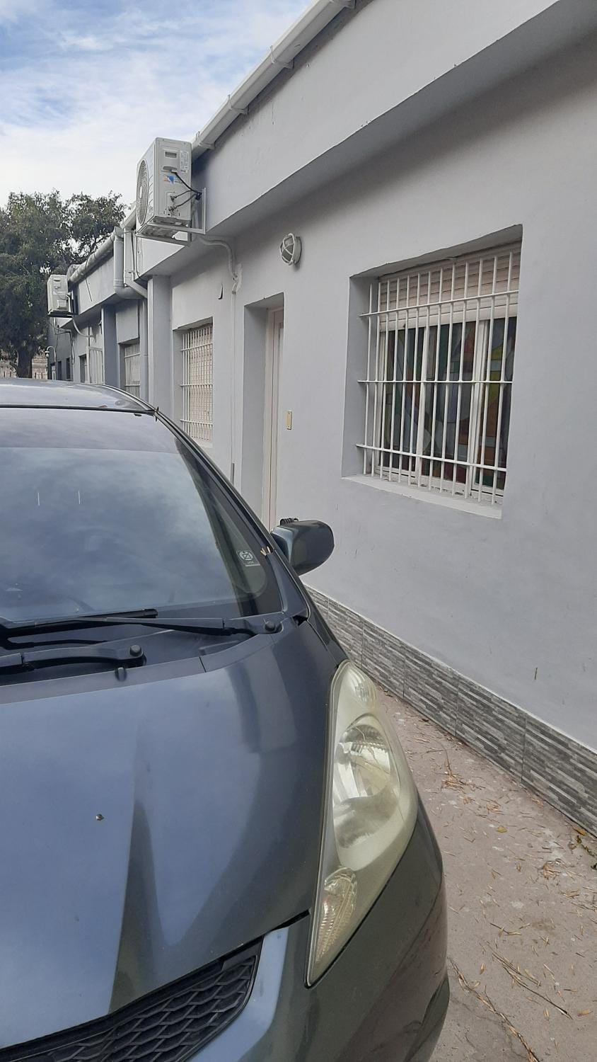 Property building, Facade/entrance, Parking