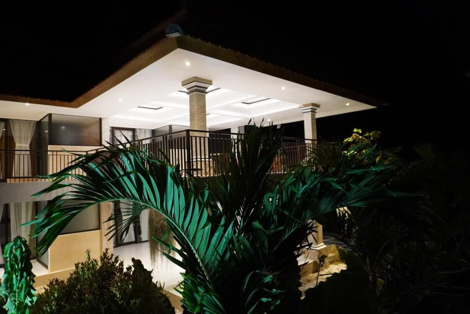 Property building, Garden