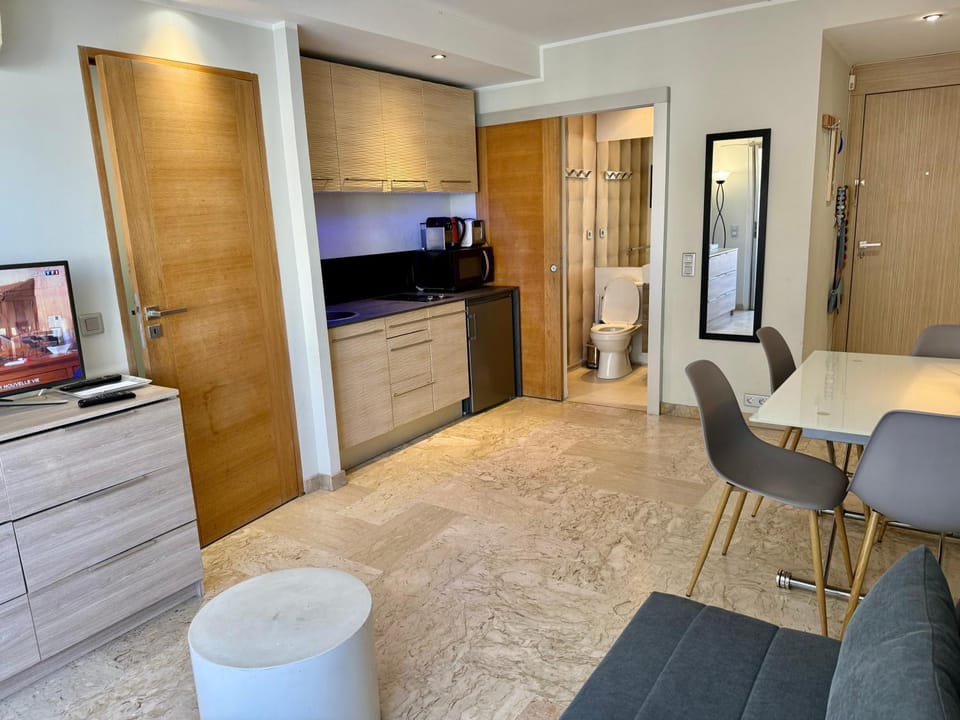 Apartment 2 pièces Cannes Centre Apartment in Cannes