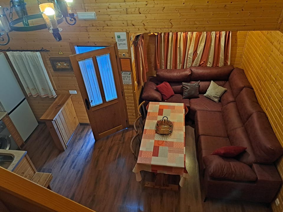 Cabañas de Madera El Rinconcillo Campground/ 
RV Resort in Arroyo Frío