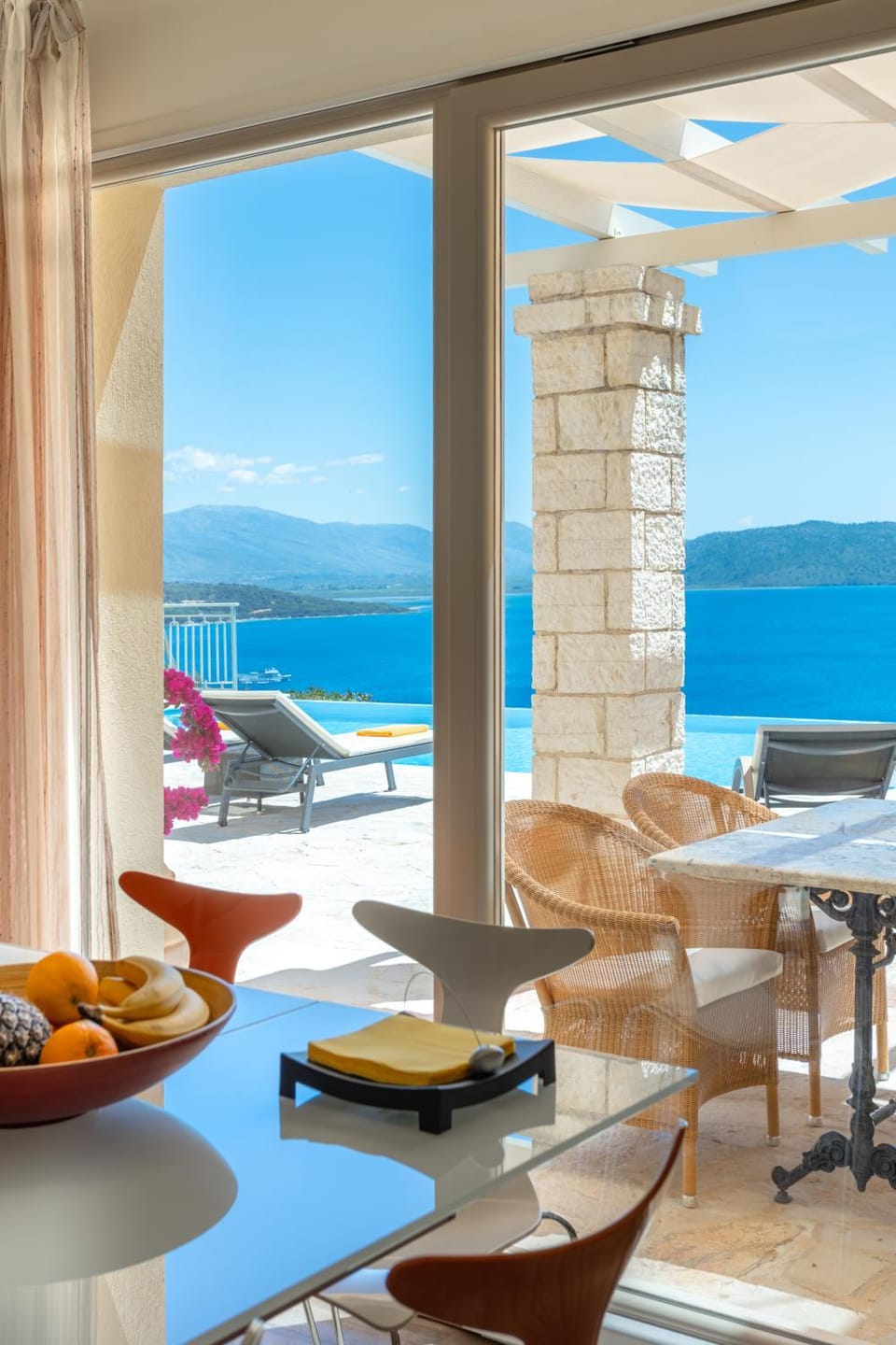 View (from property/room), Balcony/Terrace, Seating area, Dining area, Sea view
