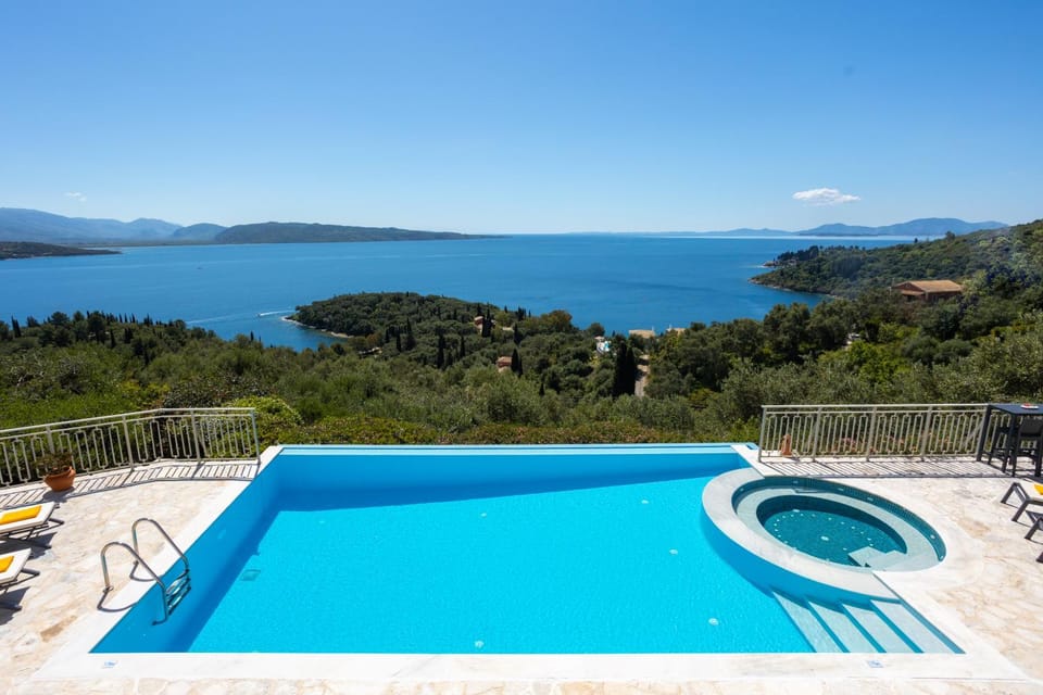Pool view, Sea view, Swimming pool