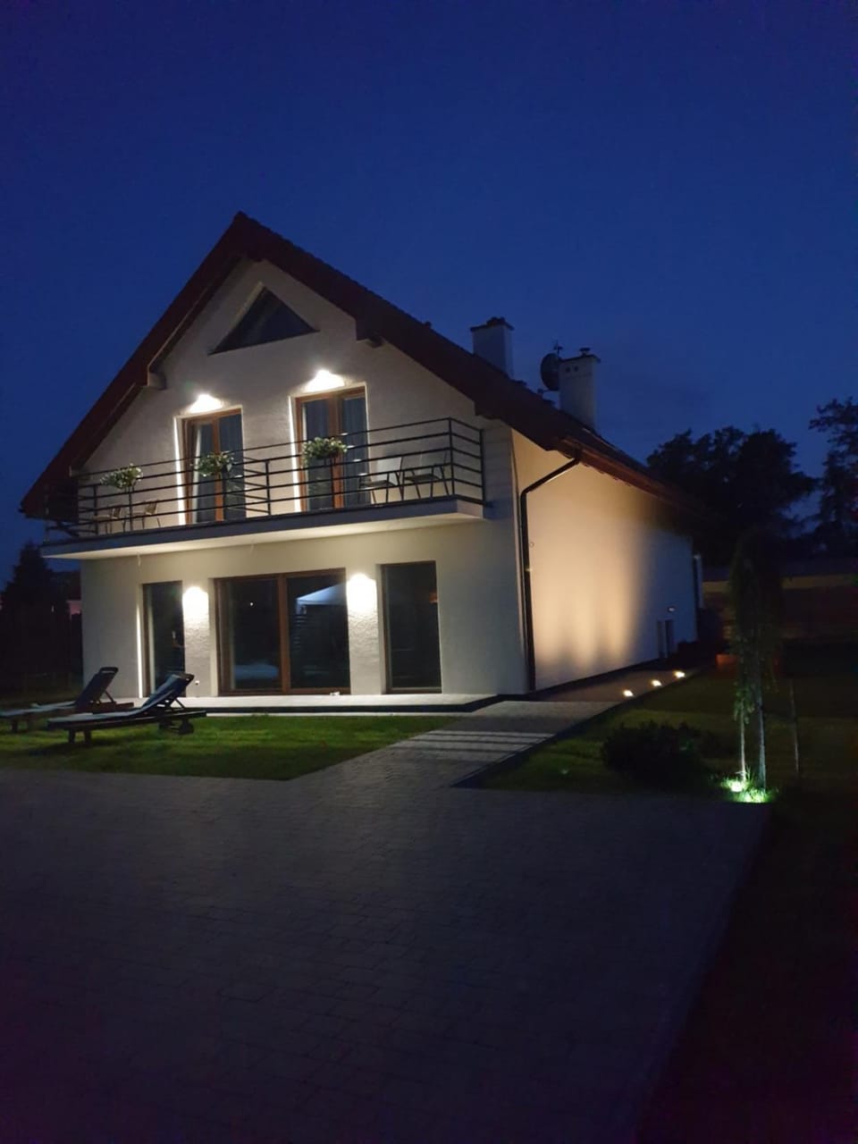 Property building, Sunrise