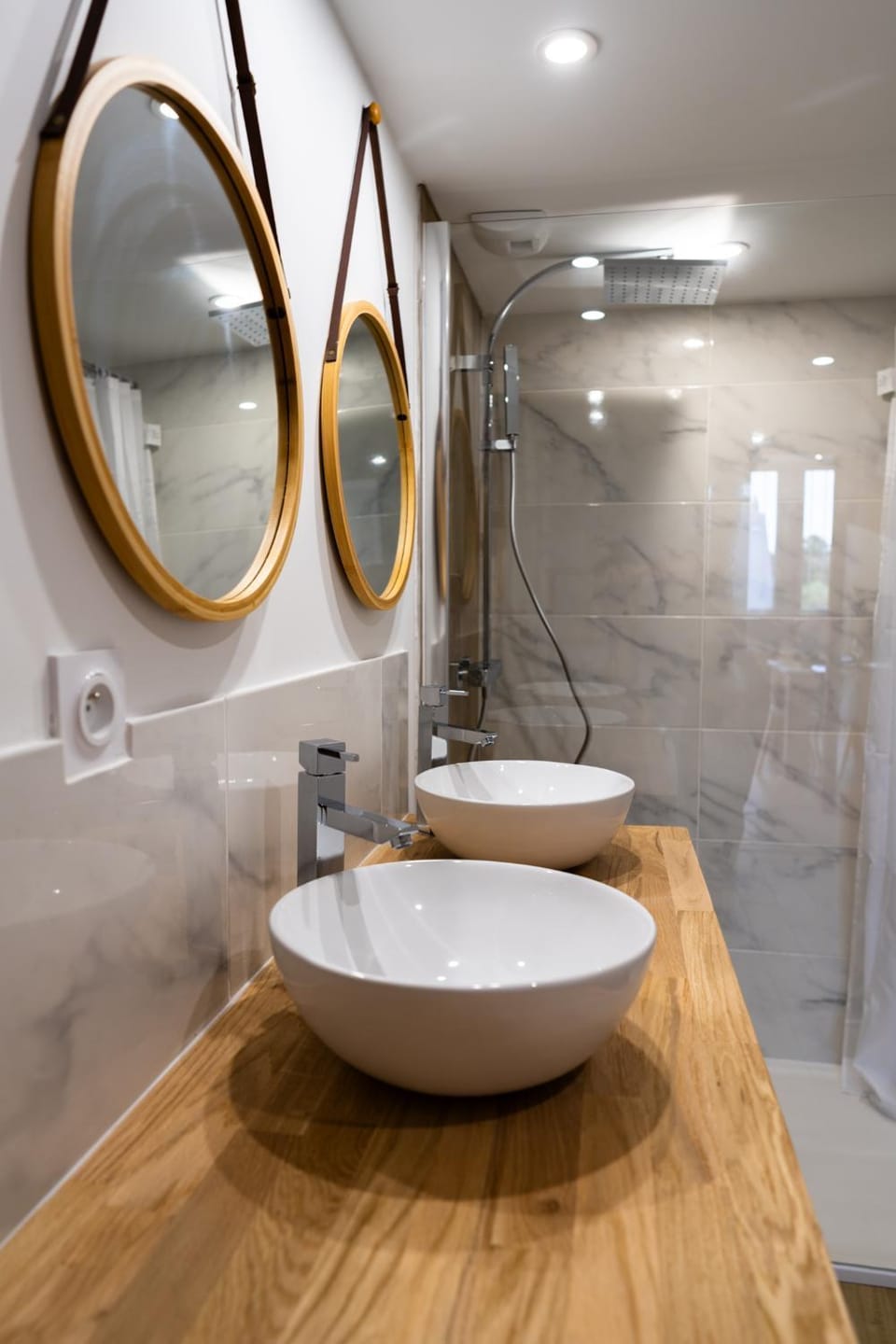 Shower, Bathroom