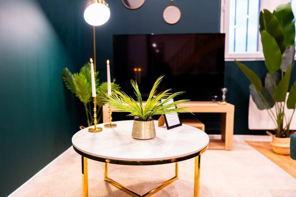 Living room, Seating area