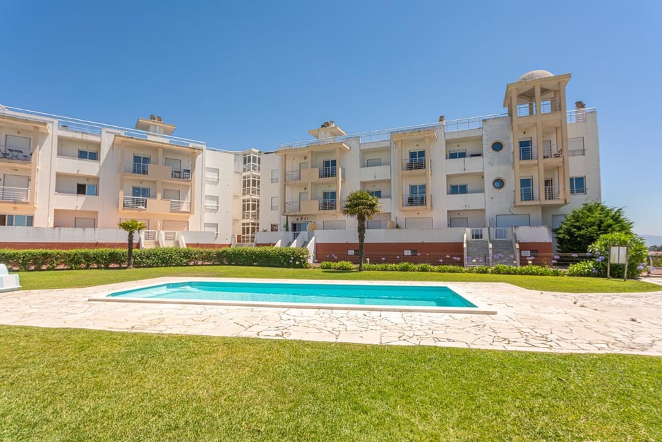Garden, Swimming pool