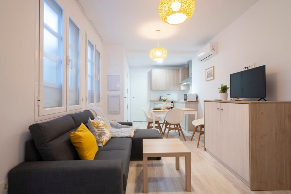 TV and multimedia, Dining area