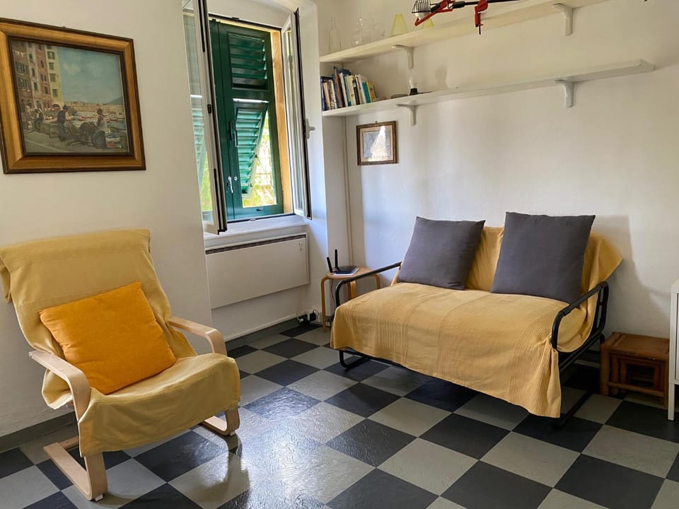Camogli - "La Casa di Marisa" - Liguria Holidays Apartment in Camogli