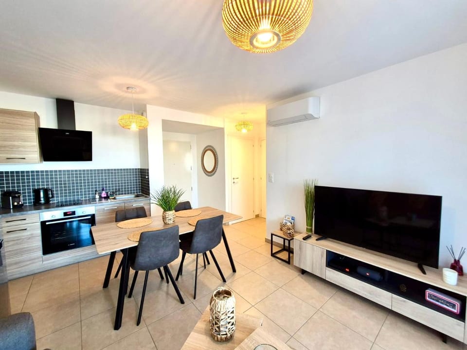 T2 de standing front de mer Apartment in Propriano