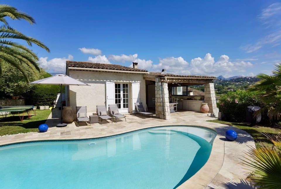 Property building, Pool view, Swimming pool